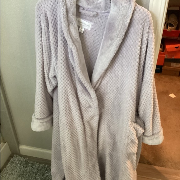 Midnight by Carole Hochman Purple Plush Robe - Picture 1 of 6